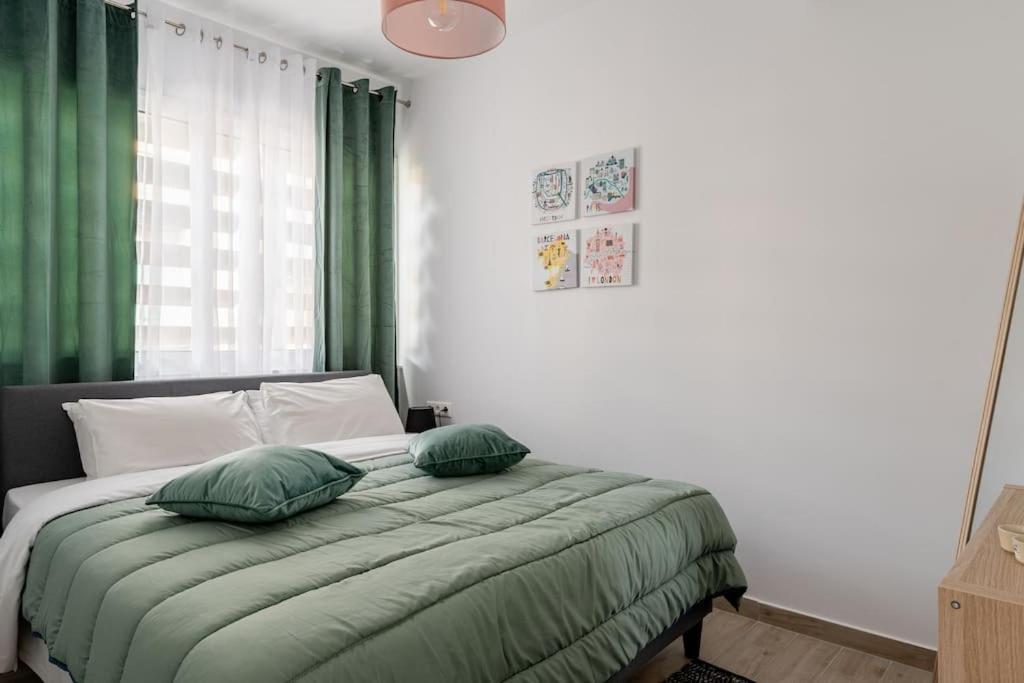 Brand New Bright Modern 6Bdr Apt-1Min To Acropolis Athena Bagian luar foto