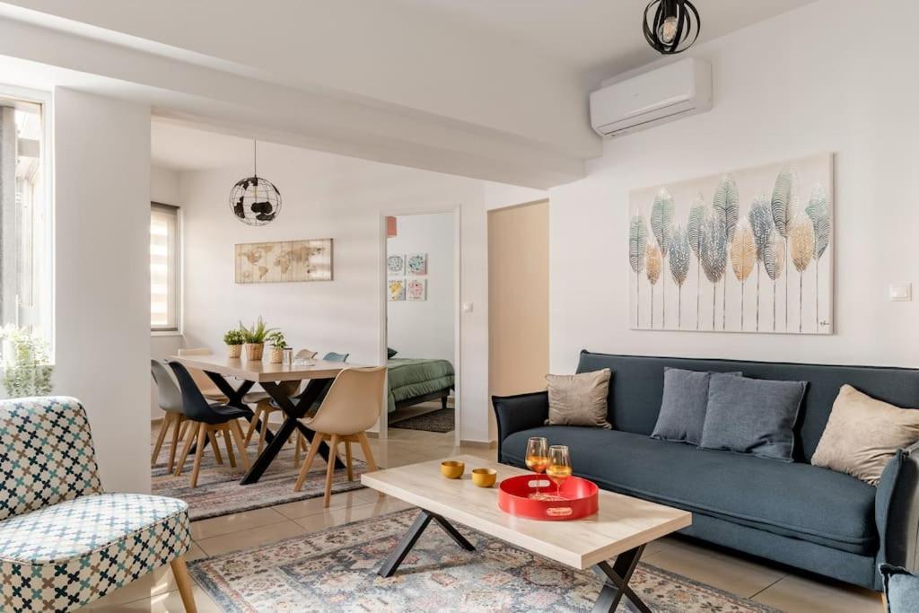 Brand New Bright Modern 6Bdr Apt-1Min To Acropolis Athena Bagian luar foto