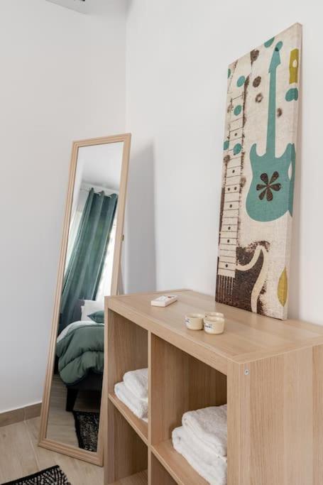 Brand New Bright Modern 6Bdr Apt-1Min To Acropolis Athena Bagian luar foto
