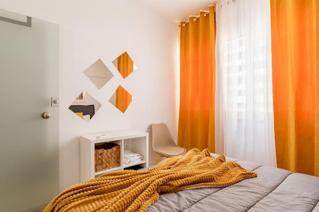 Brand New Bright Modern 6Bdr Apt-1Min To Acropolis Athena Bagian luar foto