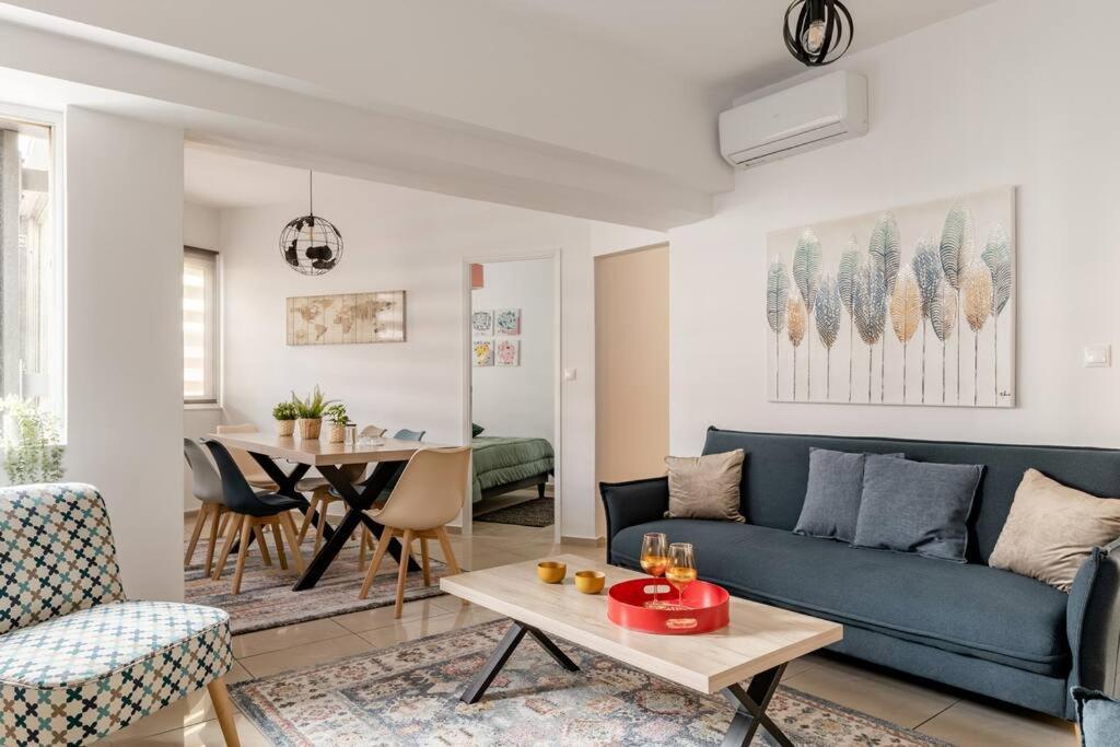 Brand New Bright Modern 6Bdr Apt-1Min To Acropolis Athena Bagian luar foto